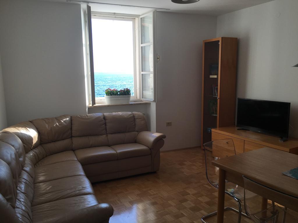 Allure Apartments Пиран Экстерьер фото